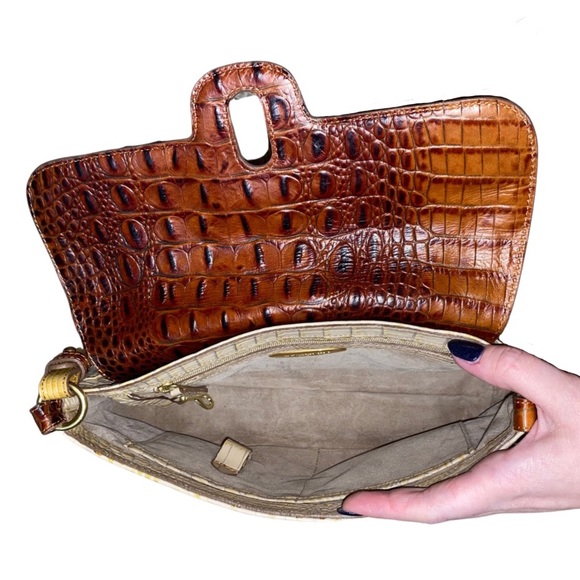 Brahmin Crocodile Embossed Leather Flap Front Shoulder Bag - Picture 4 of 7